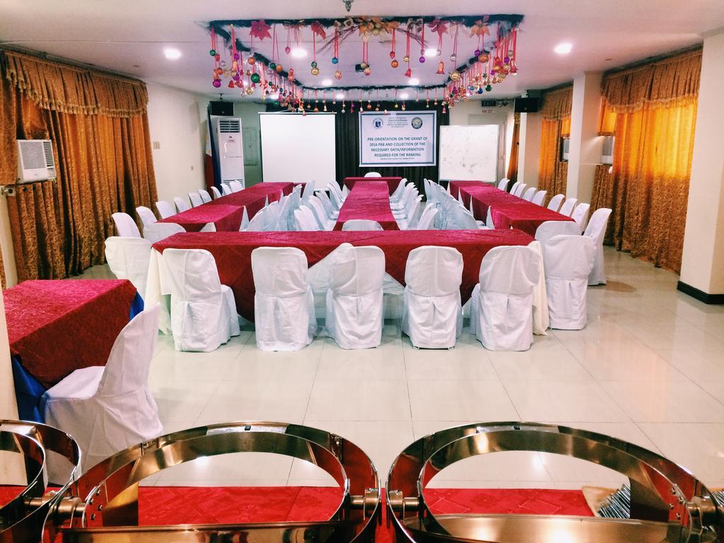 Asia Stars Hotel Tacloban Exteriör bild